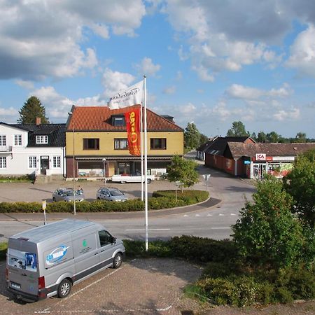 Svea Hotell, Vollsjoe Kültér fotó